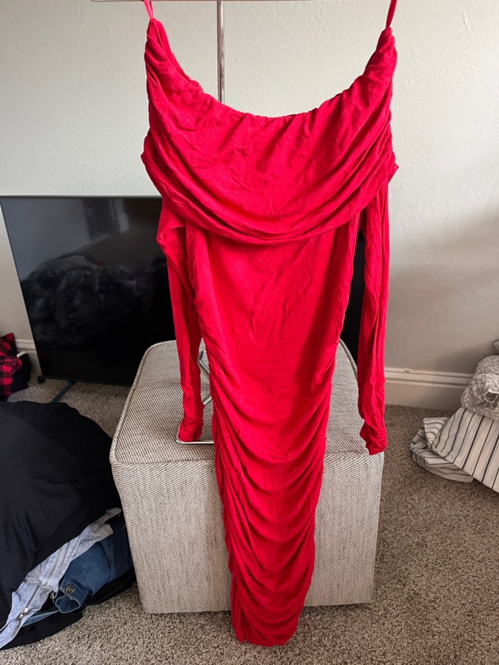 Arden B Red Draped Long-Sleeve Bodycon Dress